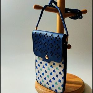 Heart Pattern Mini Cross Body‎